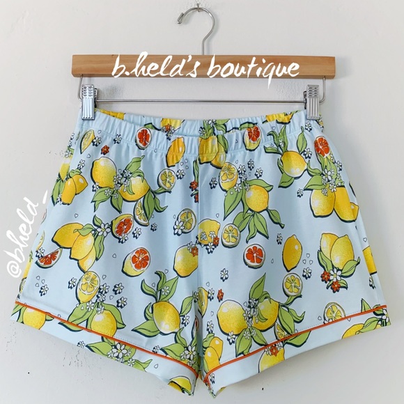 Roller Rabbit Citrus Hearts Polo Pajamas in Light Blue Size XS Brand New NWT - Picture 9 of 16